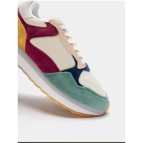 HOFF MONTREAL MAN AND WOMAN|HOFF