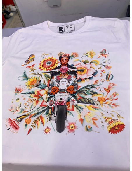 Camiseta “Frida en moto”|R