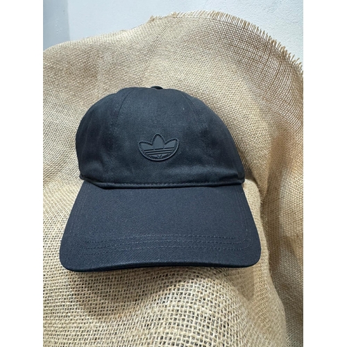 Gorra Adidas Negra|JC